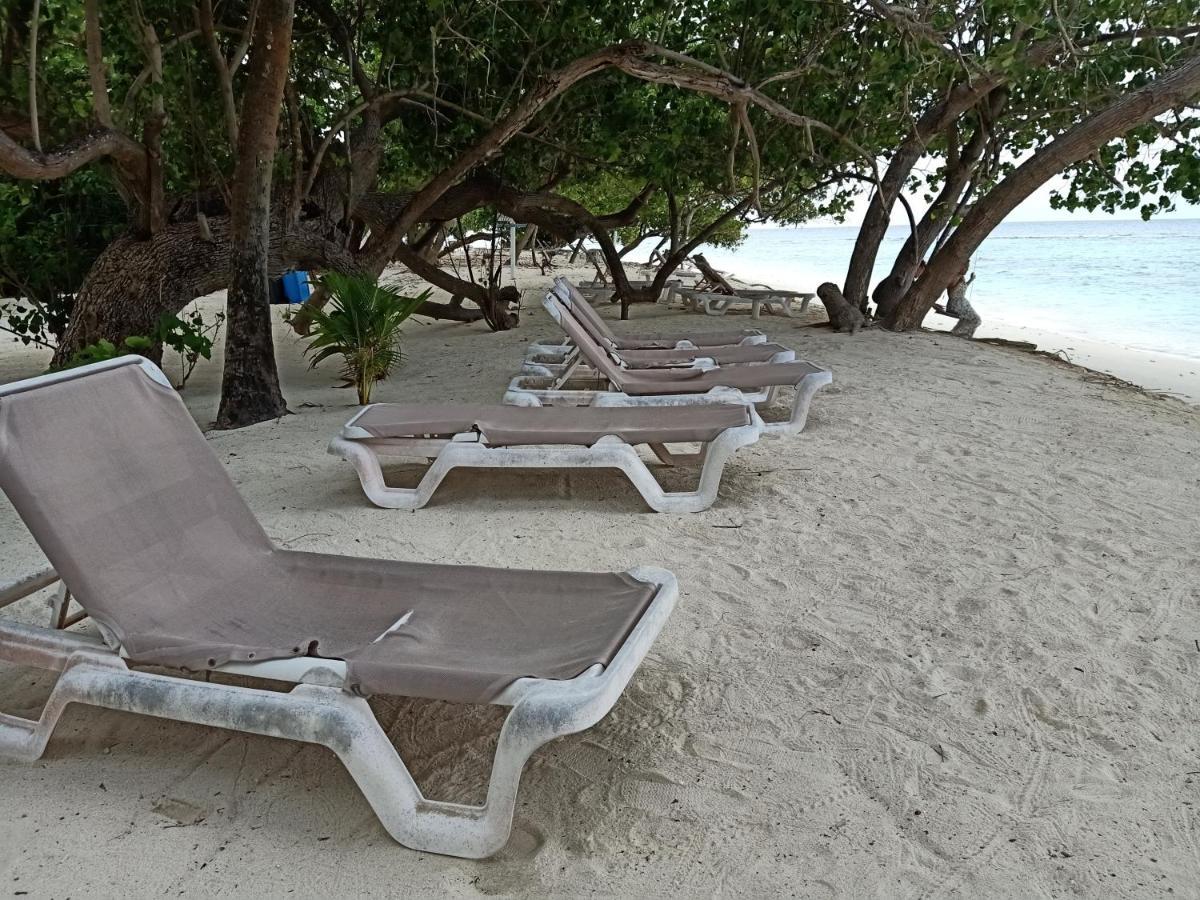 Fins Dive And Leisure Hotel Rasdhoo Exterior foto